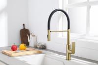 Смеситель для кухни GANZER GZ07126-S матовое золото/черный с гибким магнитным изливом